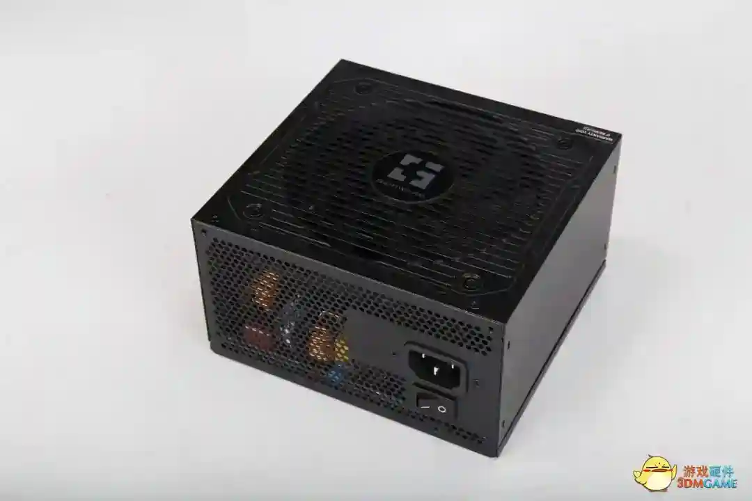 金牌转换效率+全模组设计，耕升星源G850电源给你提供超强动力